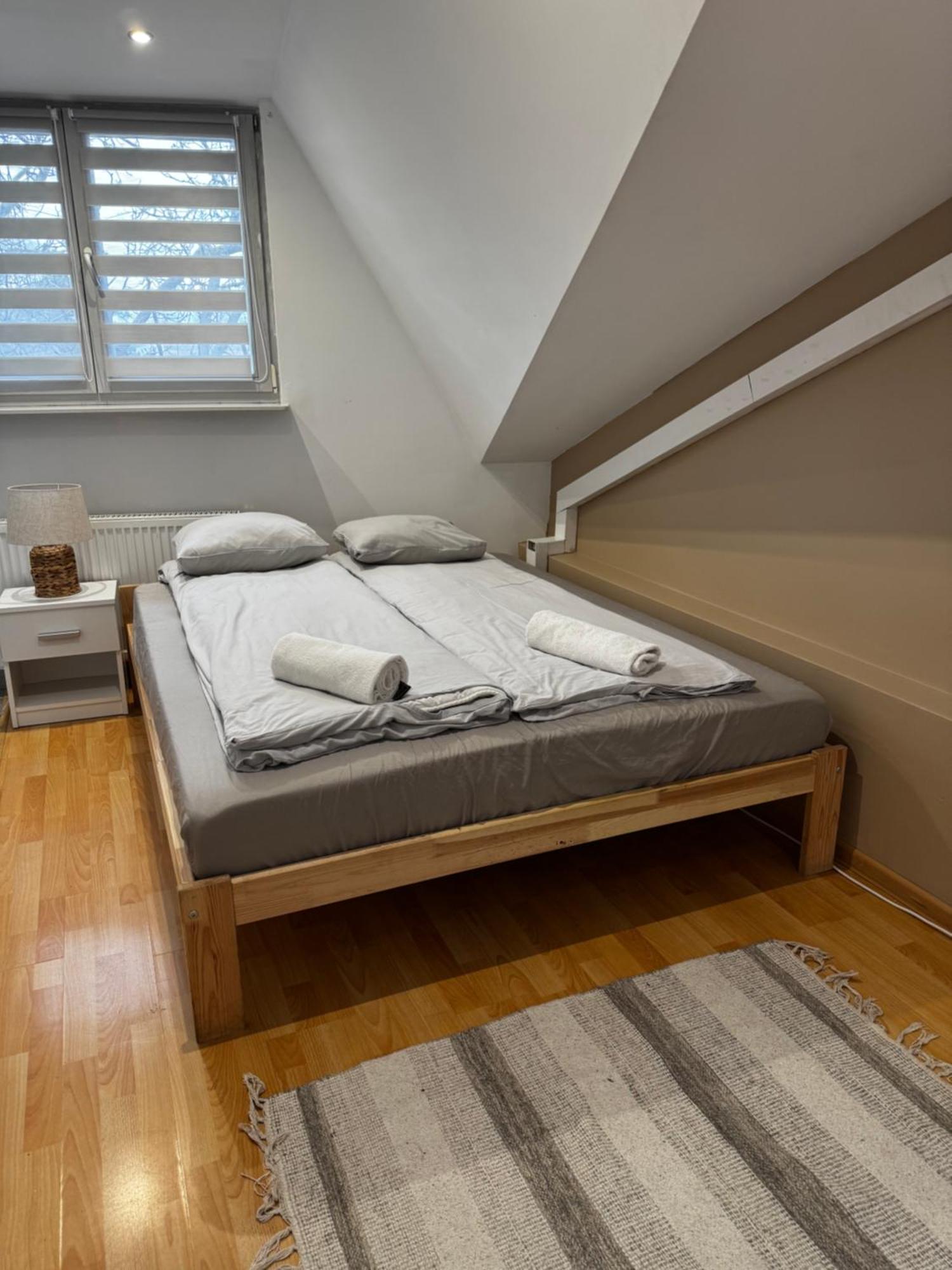 Esa Home Varsavia Esterno foto